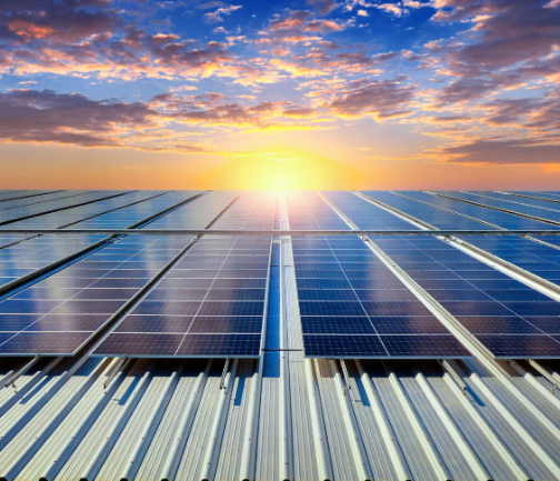 Dispelling the Misconception: Do Solar Panels Release Harmful Radiation?